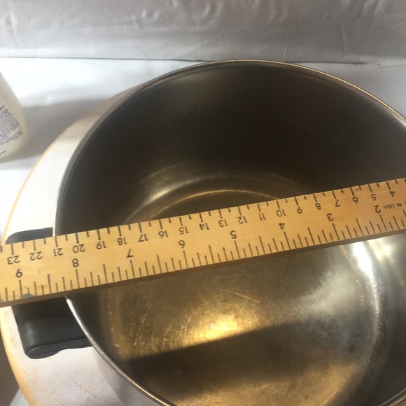 Farberware Aluminum clad stainless 4 quart stock pot - Picture 7 of 9